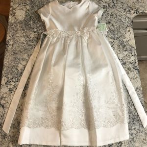Beautiful Bonnie Jean Flower Girl Dress